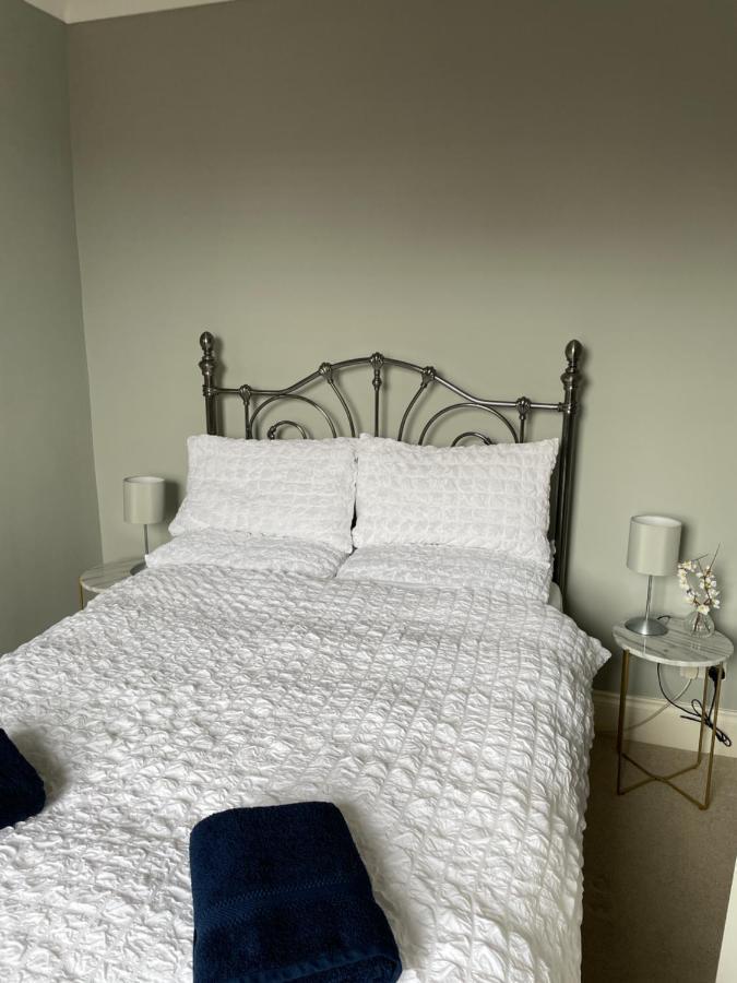 Period Two-Bed House, Next To River And City York Bagian luar foto